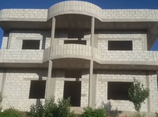 فيلا للبيع دمشق زبداني